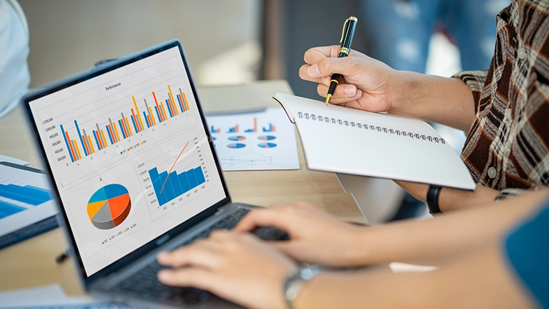 What is an Accounting Software Users List?