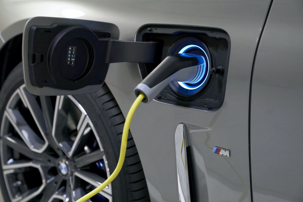 How Electric Vehicle HVAC Systems Differ